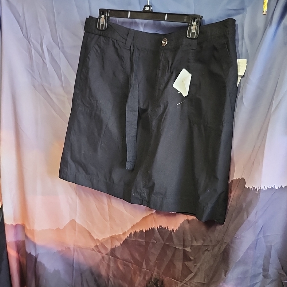 *Nwt Skort With Pockets